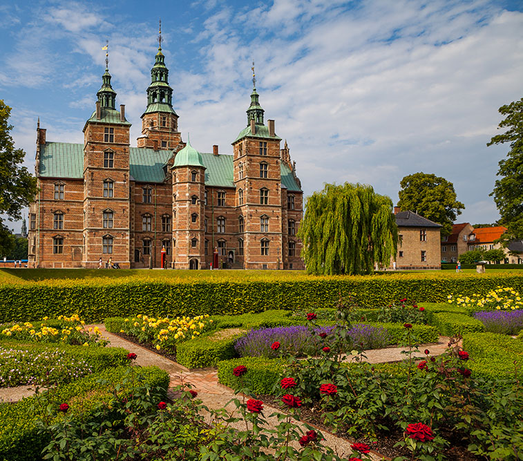 Rosenborg,Castle,,Copenhagen.,Sunny,Summer,Day,View.,Blooming,Terraces,At