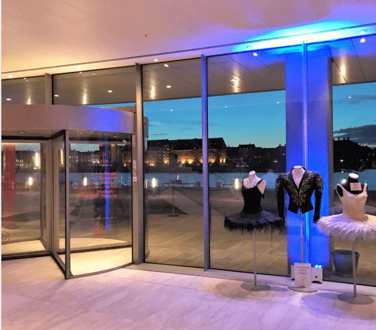 2 Stylish Gala Dinner Event at iconic Royal Opera House in Copenhagen, Credits DMC Nordic